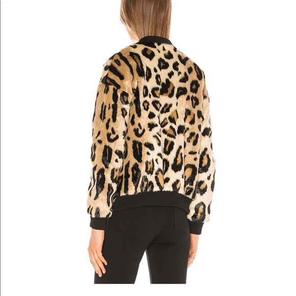 Uma Zip Up Jacket in Leopard - Picture 2 of 4